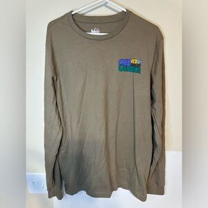 REI Long Sleeve Shirt in Brown